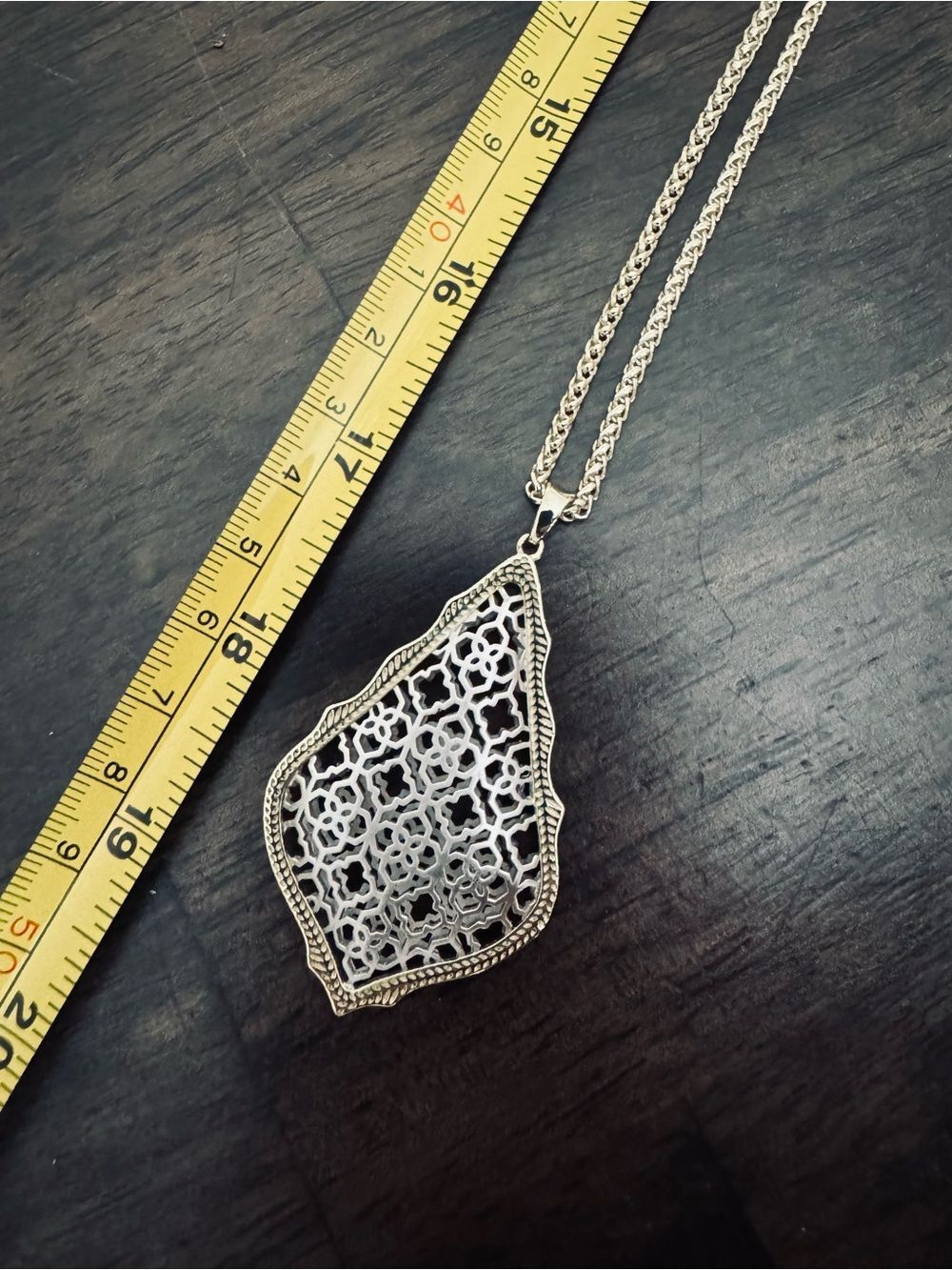 Kendra Scott Addie Mixed Metal Silver Gold Lattice Pendant Necklace - Picture 3 of 3